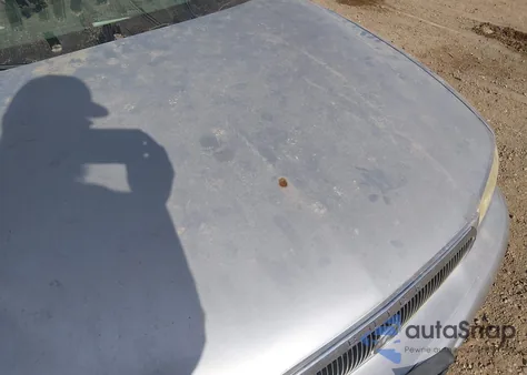 2002 Buick Century Custom z USA, uszkodzony, nr VIN 2G4WS52J421229825